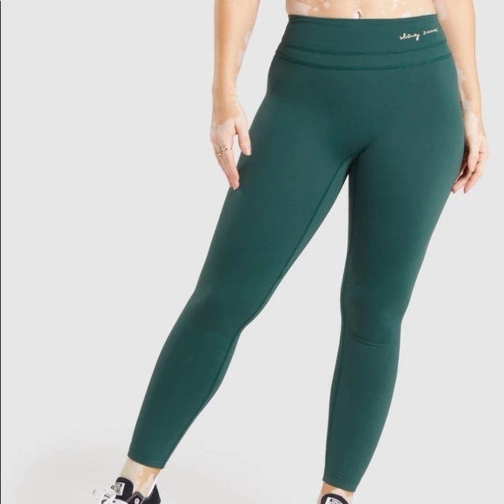 Whitney Simmons x Gymshark v2 Leggings